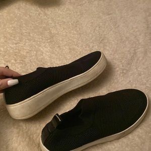 steve madden slip on shoes
